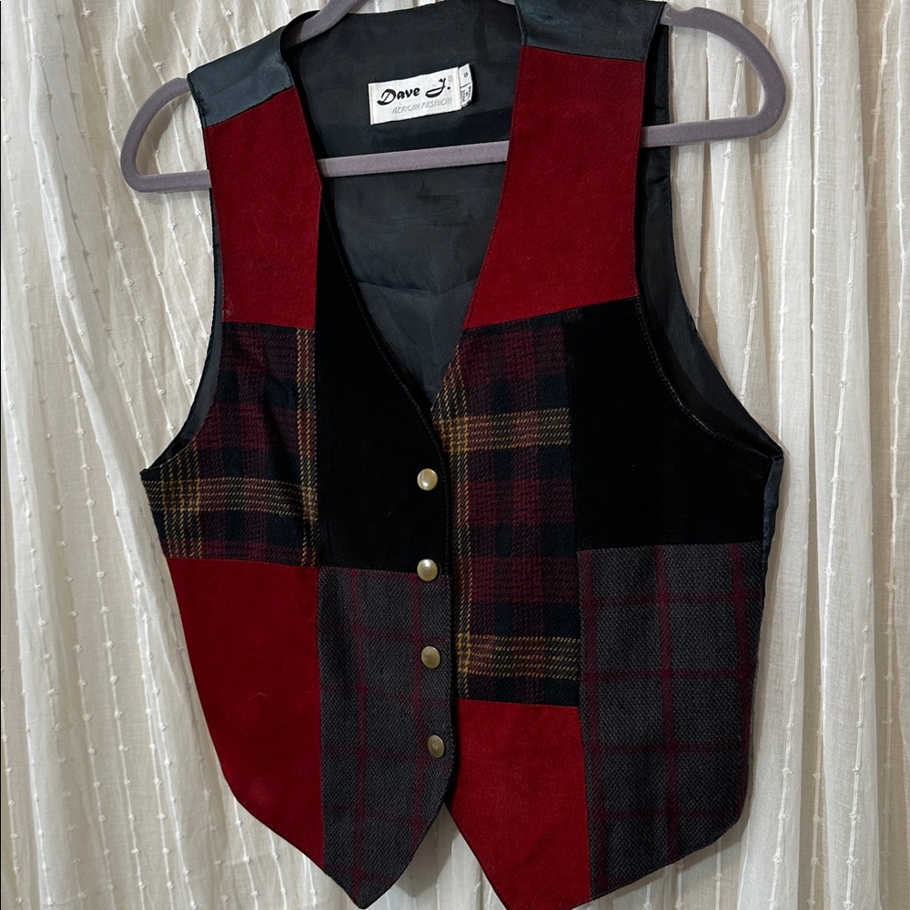 Patchwork Vest With Plaid And Solid Patterns - image 3